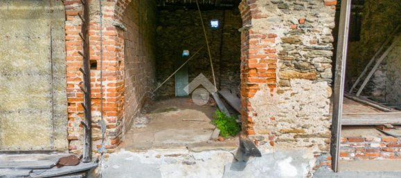 2غرفة منزل في Verzuolo, Italy رقم 128466 11