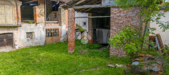 2غرفة منزل في Verzuolo, Italy رقم 128466 8