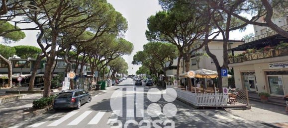 3 rooms Commercial property in Cesenatico, Italy No. 63887 2