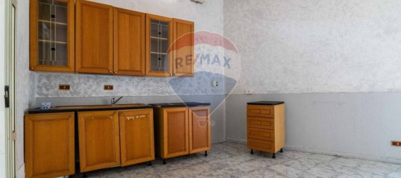 1 bedroom Apartment in Paternò, Italy No. 114023 4