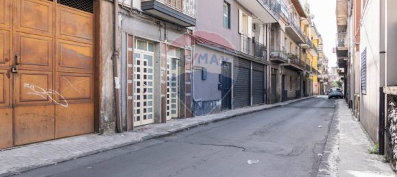 1 bedroom Apartment in Paternò, Italy No. 114023 13