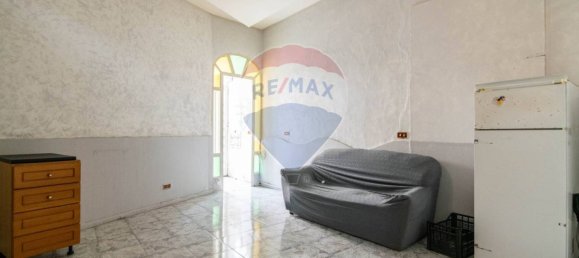 1 bedroom Apartment in Paternò, Italy No. 114023 3