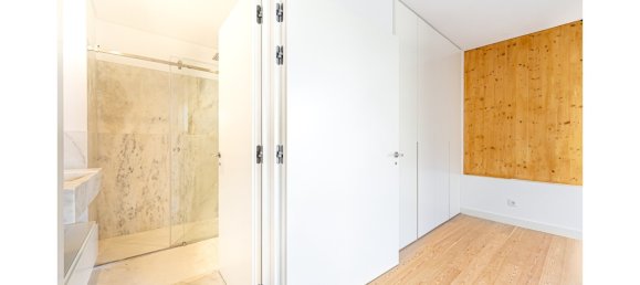 2 bedrooms Apartment in Lisbon, Portugal No. 137638 8