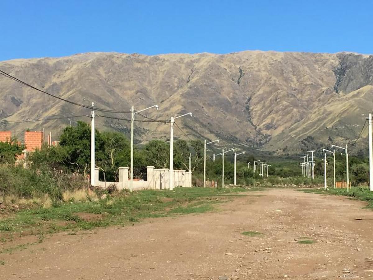  Land in San Luis, Argentina No. 40450