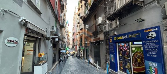 25m² Commercial property in Naples, Italy No. 279054 5