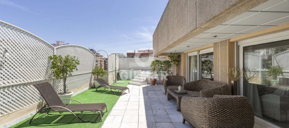 4 bedrooms Penthouse in Marbella, Spain No. 182522 6