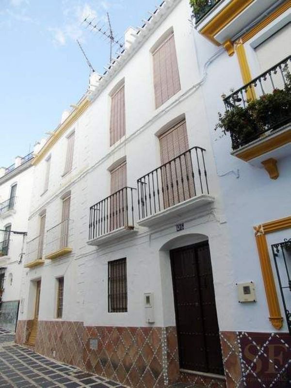 5 bedrooms Townhouse in Competa, Spain No. 219767