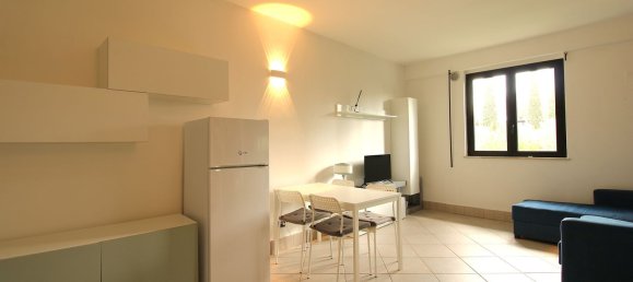 2-salle Appartement à Rome, Italy No. 30458 5