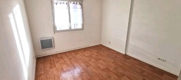 1 غرف نوم شقة في Saint-Maximin, France رقم 250399 2