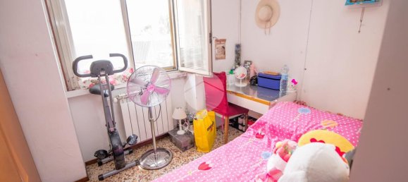 Apartamento T2 em Milan, Italy N.º 324792 18