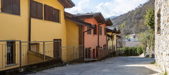 4غرفة منزل ذو طابقين في Proserpio, Italy رقم 84874 48