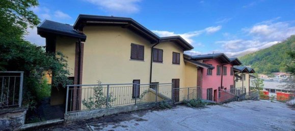 4غرفة منزل ذو طابقين في Proserpio, Italy رقم 84874 2