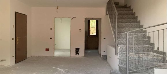 4غرفة منزل ذو طابقين في Proserpio, Italy رقم 84874 18