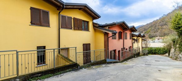 4غرفة منزل ذو طابقين في Proserpio, Italy رقم 84874 3