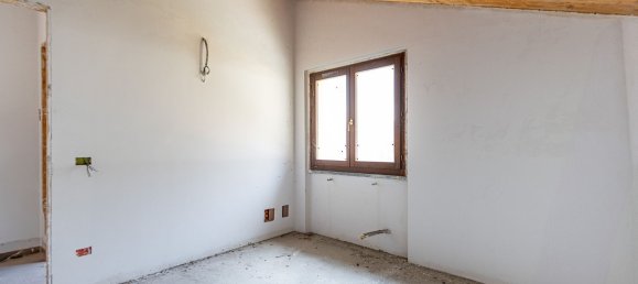 4غرفة منزل ذو طابقين في Proserpio, Italy رقم 84874 49