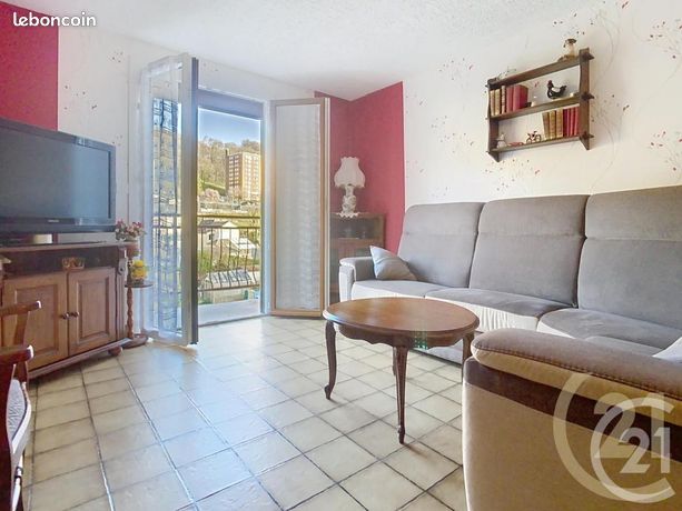 3 bedrooms House in Seine-Maritime, France No. 355377