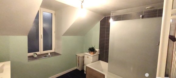 2 Schlafzimmer Haus in Chateauroux, France, Nr. 53607 8