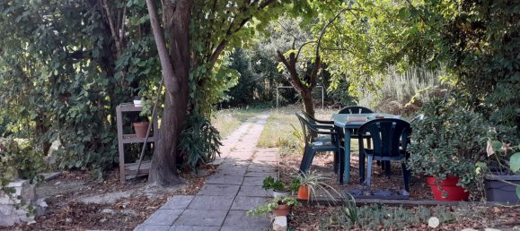 2 Schlafzimmer Haus in Chateauroux, France, Nr. 53607 4