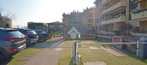 1 room Garage in Monza, Italy No. 69871 2