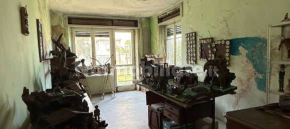 4 bedrooms House in Meina, Italy No. 58885 32