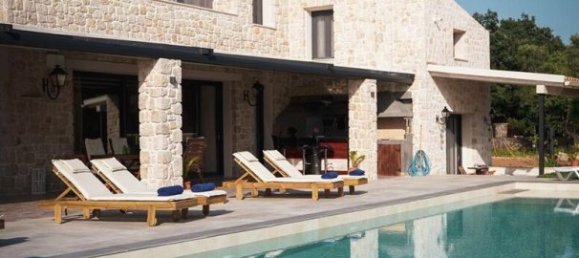 3 Schlafzimmer Villa in Corfu, Greece, Nr. 90274 2