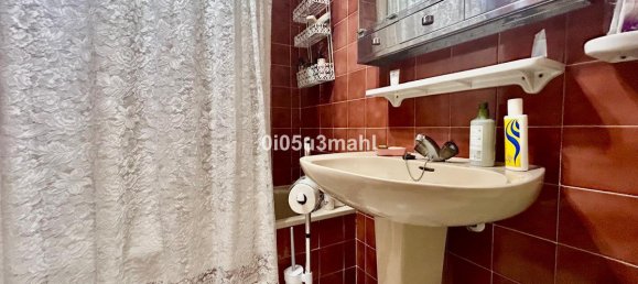 4 bedrooms Apartment in Malaga, Spain No. 179361 18