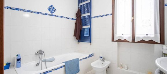 5-Zimmer Haus in Reggio Emilia, Italy, Nr. 29410 14