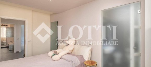 6 rooms House in Buti, Italy No. 20097 27