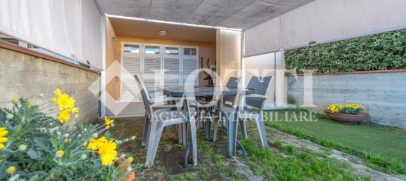 6 rooms House in Buti, Italy No. 20097 44