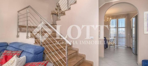 6 rooms House in Buti, Italy No. 20097 11