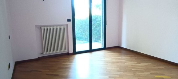 6 bedrooms Apartment in Rimini, Italy No. 314605 7