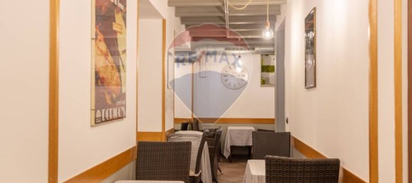 2 rooms Commercial property in Varese, Italy No. 126863 7
