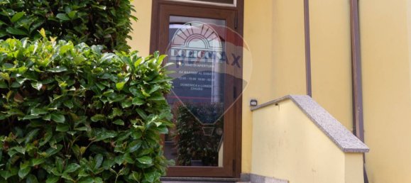 2 rooms Commercial property in Varese, Italy No. 126863 17