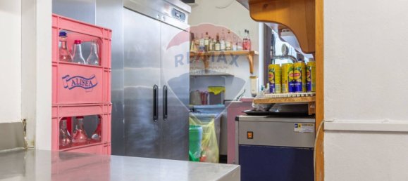 2 rooms Commercial property in Varese, Italy No. 126863 12