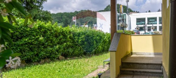 2 rooms Commercial property in Varese, Italy No. 126863 20