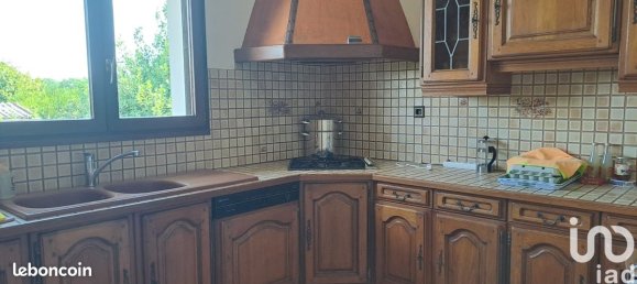 Casa de 3 dormitorios en Saint-Hilaire-les-Andresis, France No. 276686 6