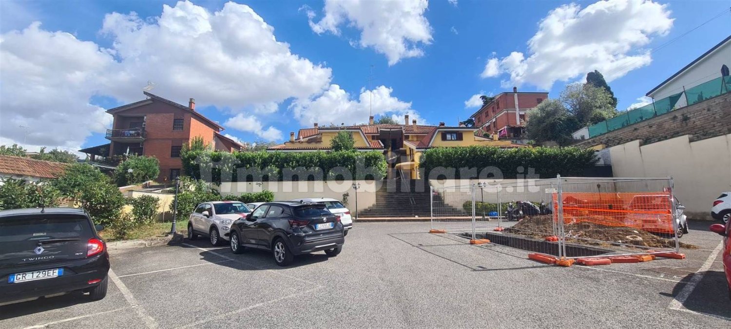 Apartamento T1 em Guidonia Montecelio, Italy N.º 343819