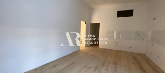 2 Schlafzimmer Wohnung in Campi Bisenzio, Italy, Nr. 9900 17