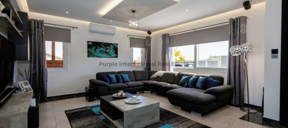 3 Schlafzimmer Villa in Pyla, Cyprus, Nr. 3910 14