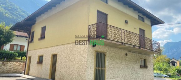 6 rooms House in Grigno, Italy No. 352768 4