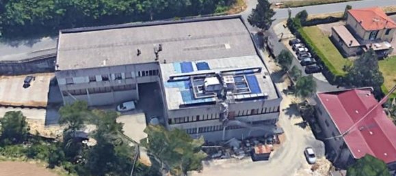 Lagerhaus in Riccò del Golfo di Spezia, Italy 580m², Nr. 31671 3