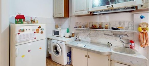 1 chambre Appartement à Genoa, Italy No. 279173 10
