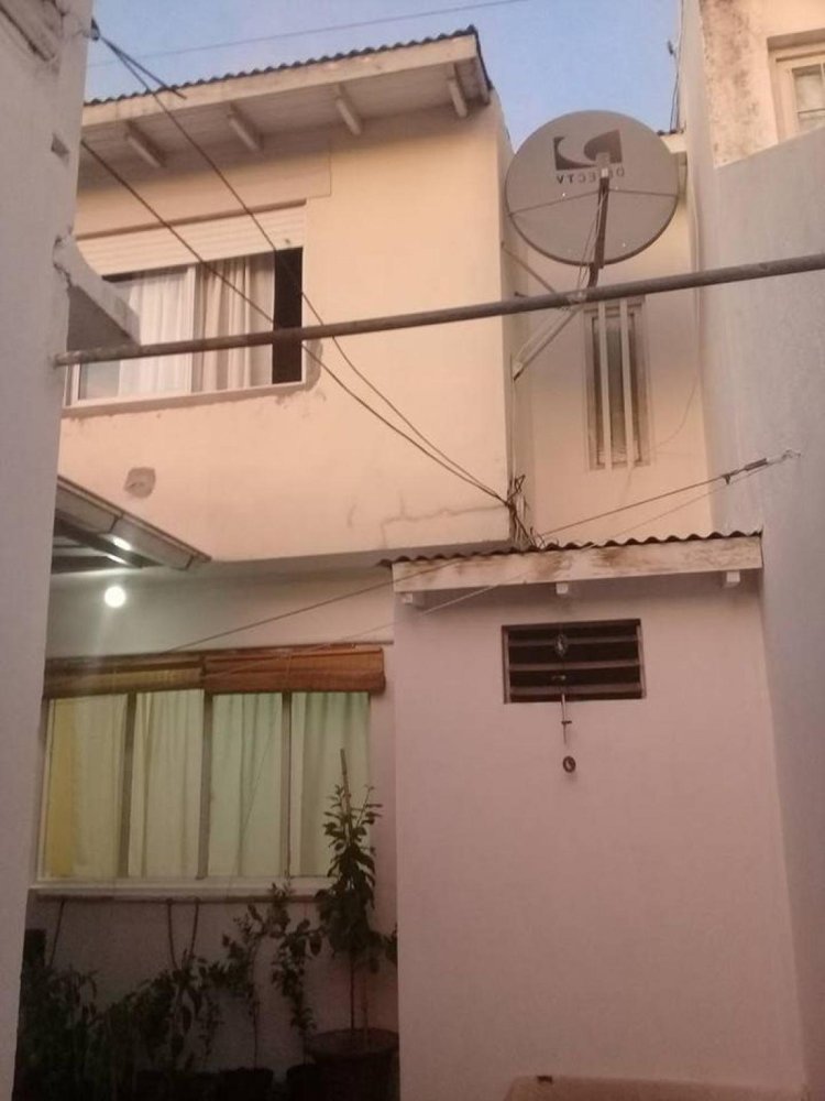 4 bedrooms House in Mar del Plata, Argentina No. 92400