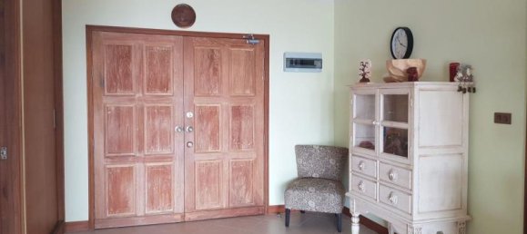 3 bedrooms Condo in Pattaya, Thailand No. 238 9