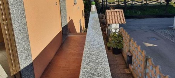 Вилла с 2 комнатами в Лимбьяте, Италия № 36086 12