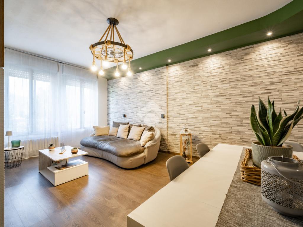 Квартира с 2 спальнями в Пескате, Италия № 298377