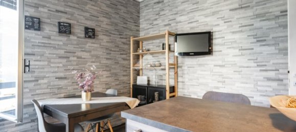 Квартира с 2 спальнями в Пескате, Италия № 298377 13