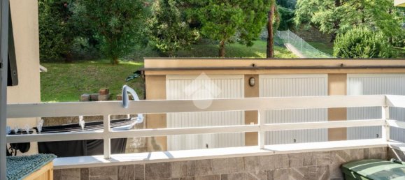 Квартира с 2 спальнями в Пескате, Италия № 298377 32