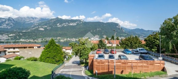 Квартира с 2 спальнями в Пескате, Италия № 298377 31