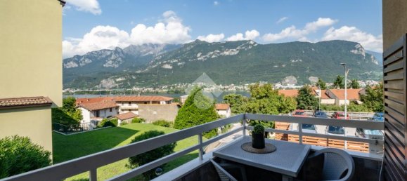 Квартира с 2 спальнями в Пескате, Италия № 298377 17